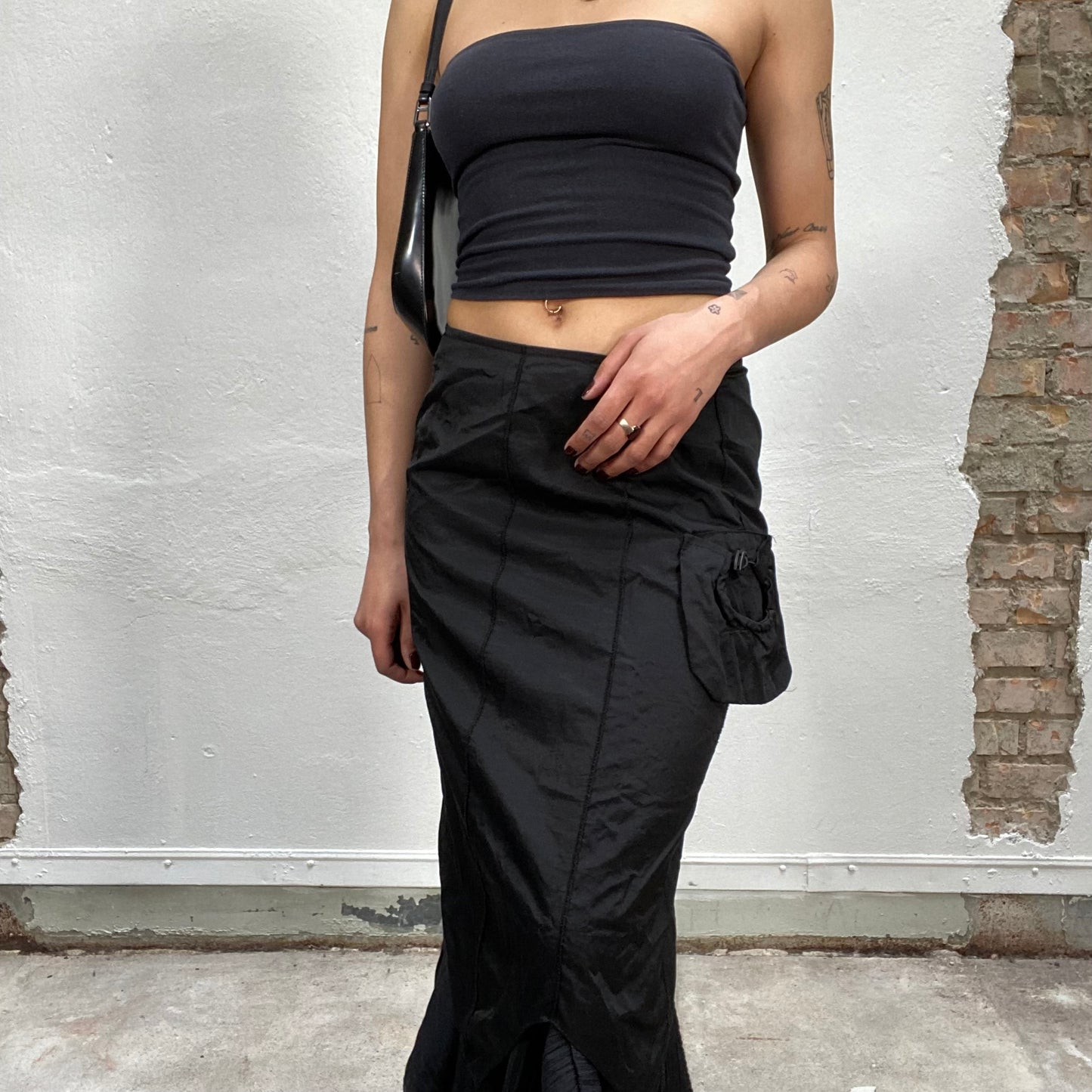 Vintage 2000's Cyber Black Maxi Cargo Skirt with Scrunched Details (S)