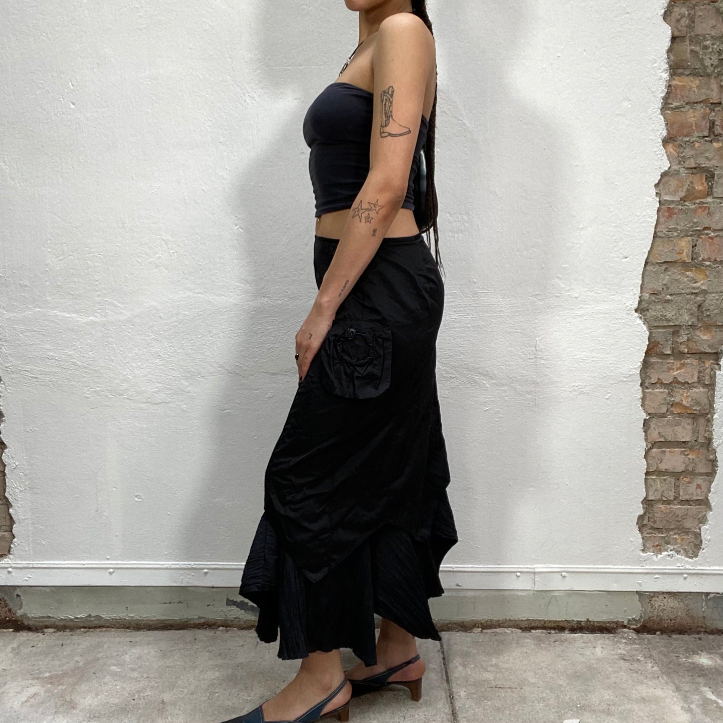 Vintage 2000's Cyber Black Maxi Cargo Skirt with Scrunched Details (S)