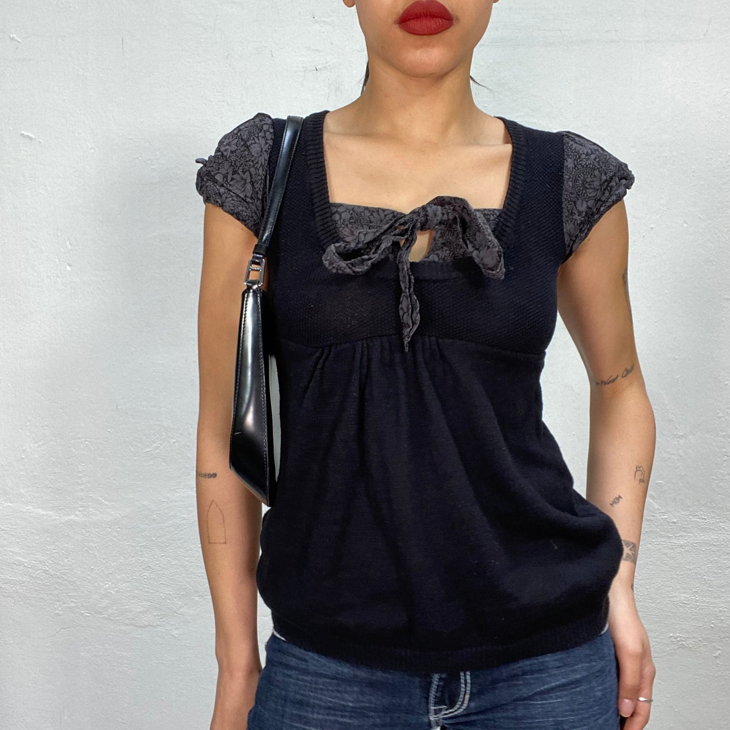 Vintage 90's Babydoll Black Knit Shirt with Floral Neckline and Shoulder Details (S)