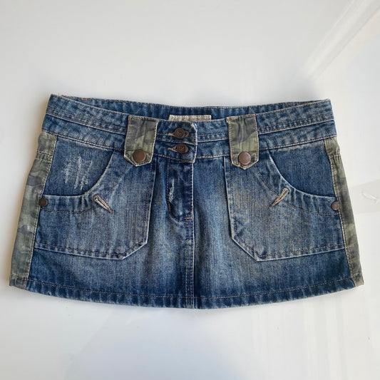 Vintage Y2K Grunge Denim and Camo Mini Skirt (S)