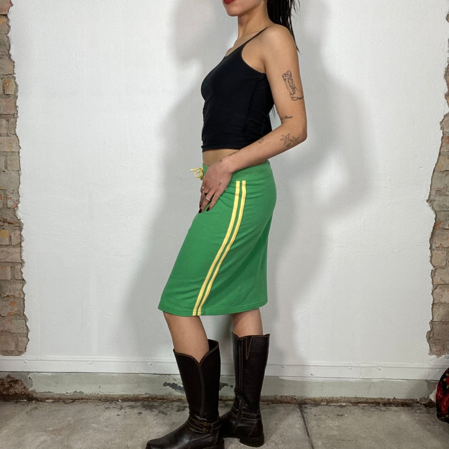 Vintage 2000's Sporty Green Brazil Midi Skirt with Yellow Stripes (M/L)