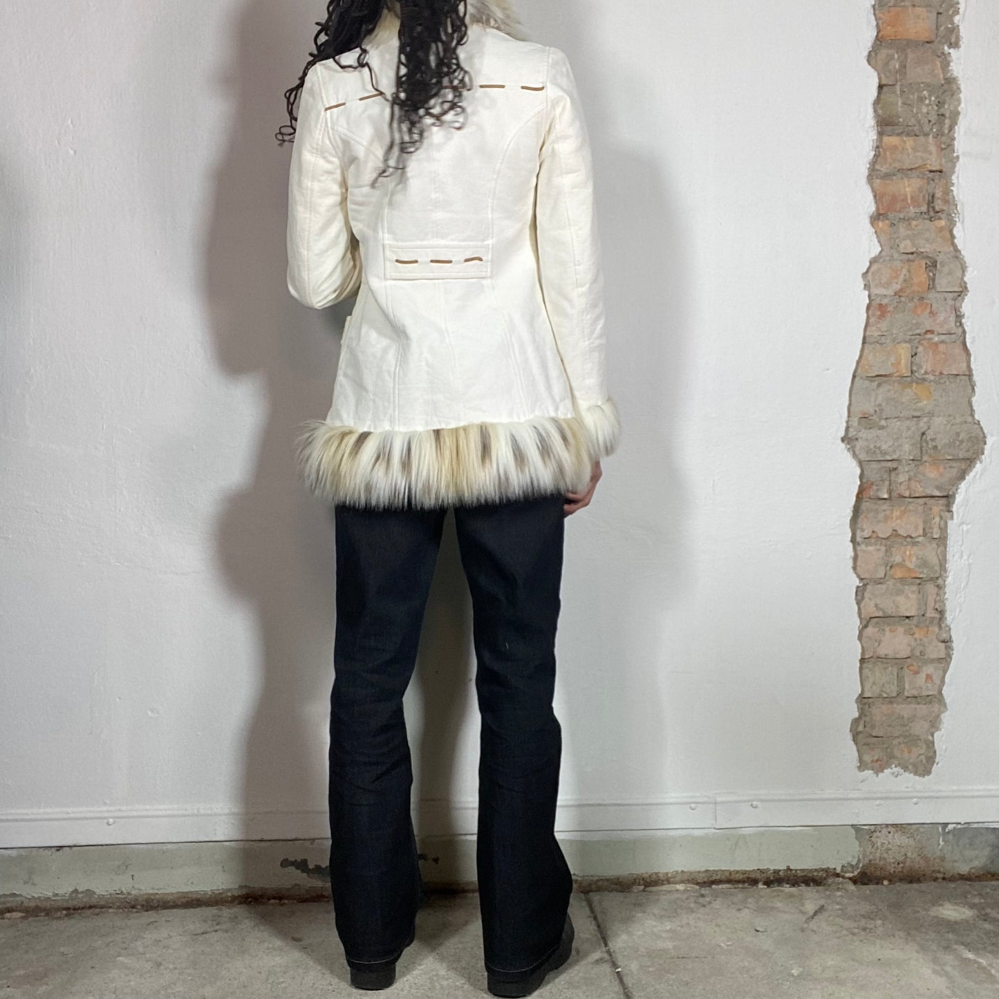 Vintage 2000's Grunge White Afghan Coat with Faux Fur and Brown Details (S/M)