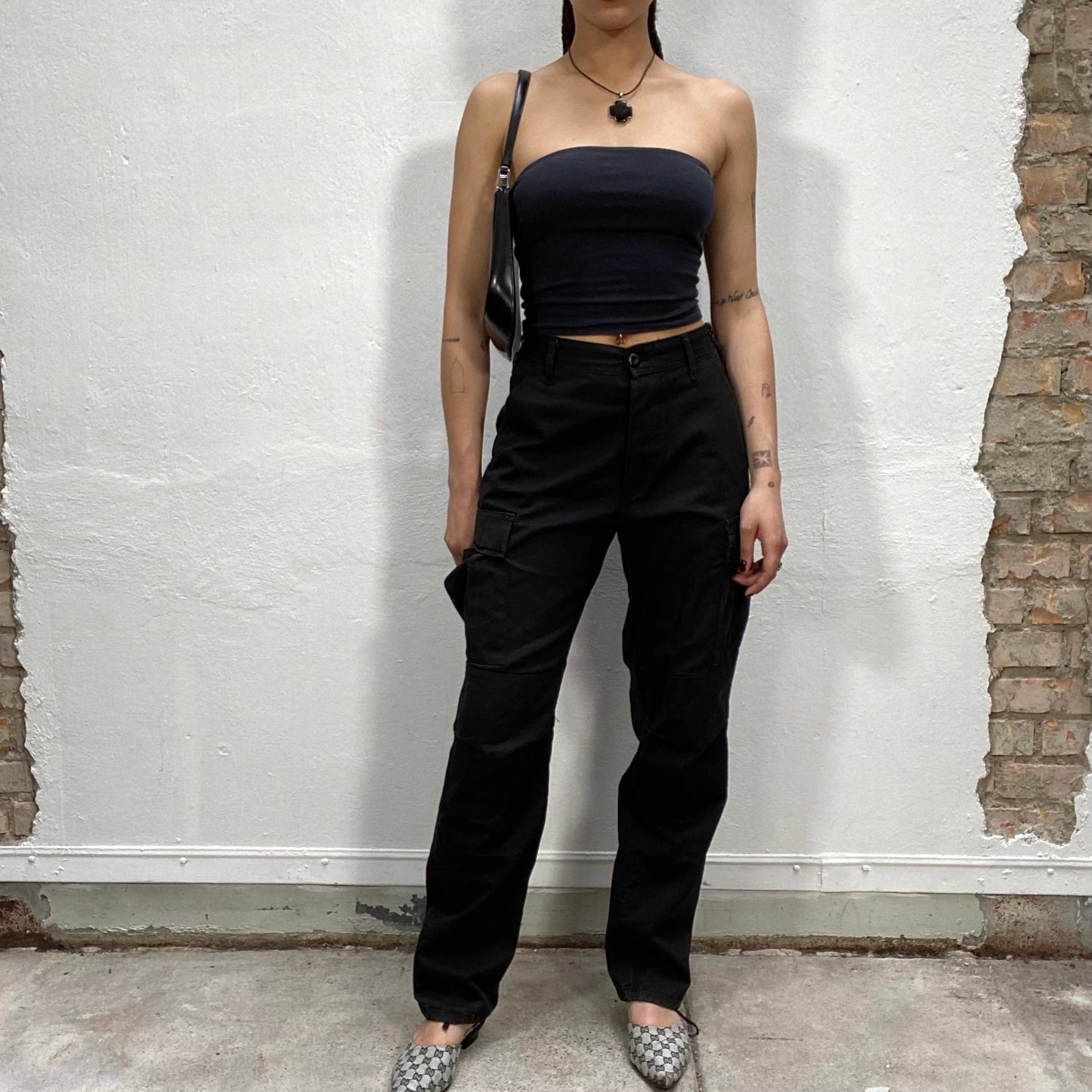 Vintage 2000's Streetstyle Black Cargo Pants (S)