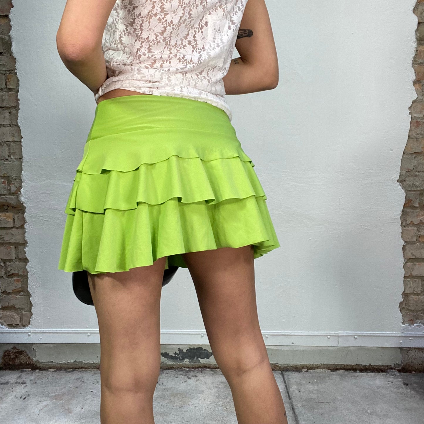 Vintage 2000's Funky Lime Green Layered Mini Skirt (S)