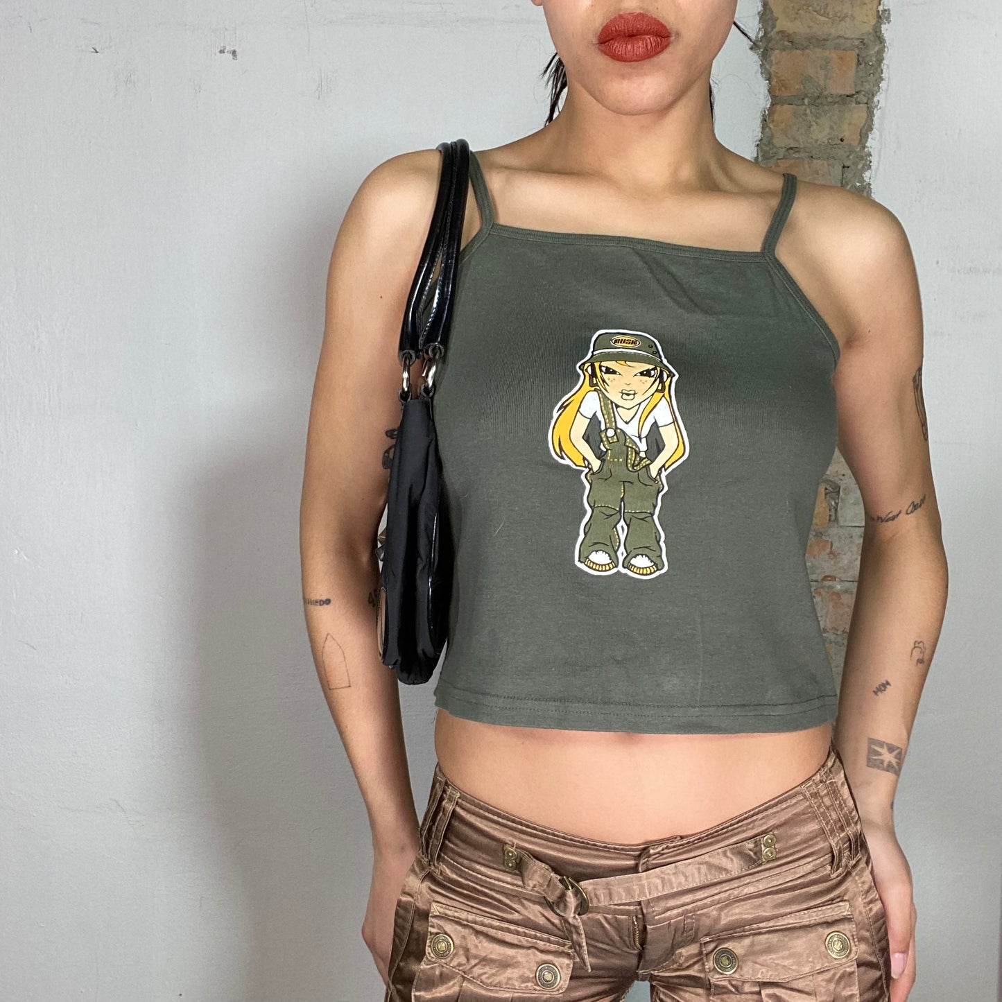 Vintage 2000's Grunge Khaki Top with Skater Girl Print (S/M)