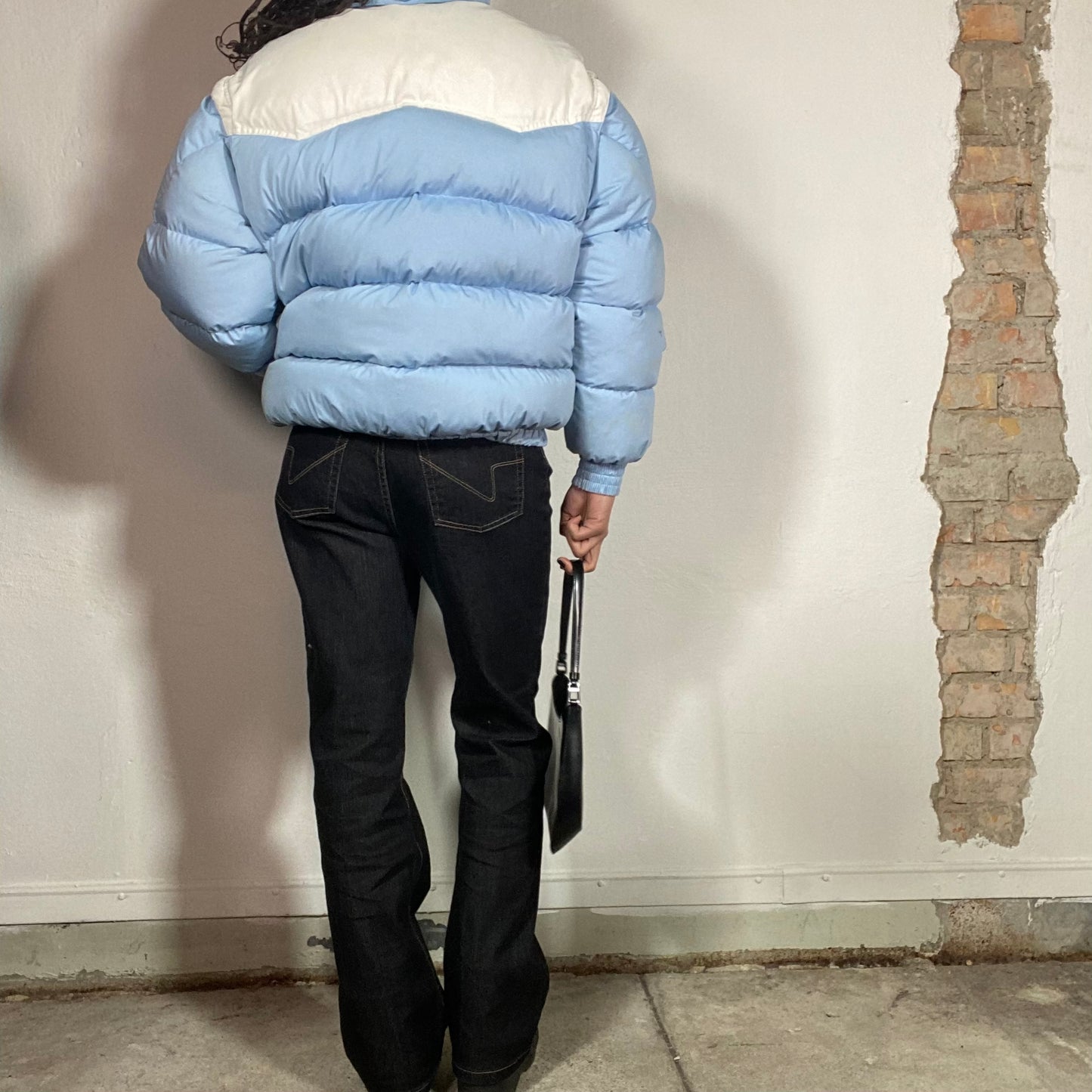 Vintage 90's Winter Baby Blue and White Puffer Jacket (S)