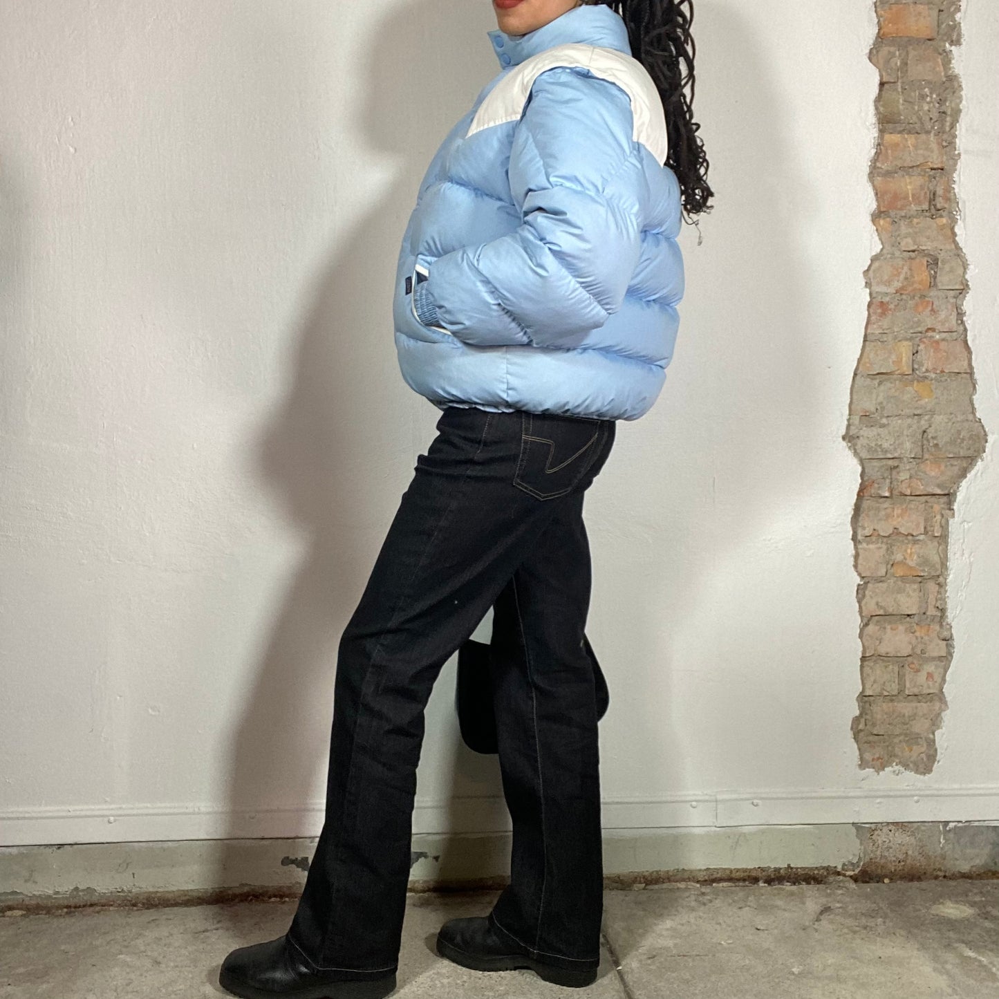 Vintage 90's Winter Baby Blue and White Puffer Jacket (S)