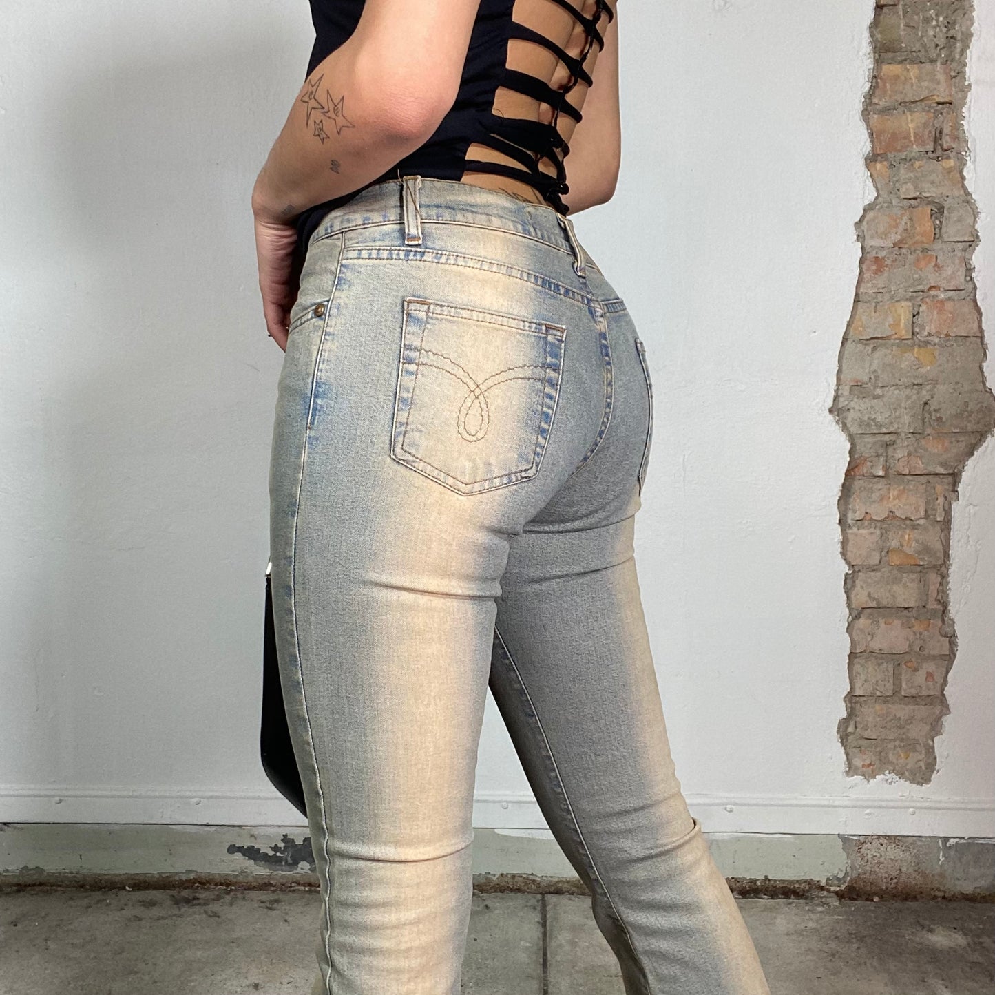 Vintage 2000's Grunge Beige Washed Flared Jeans (S)