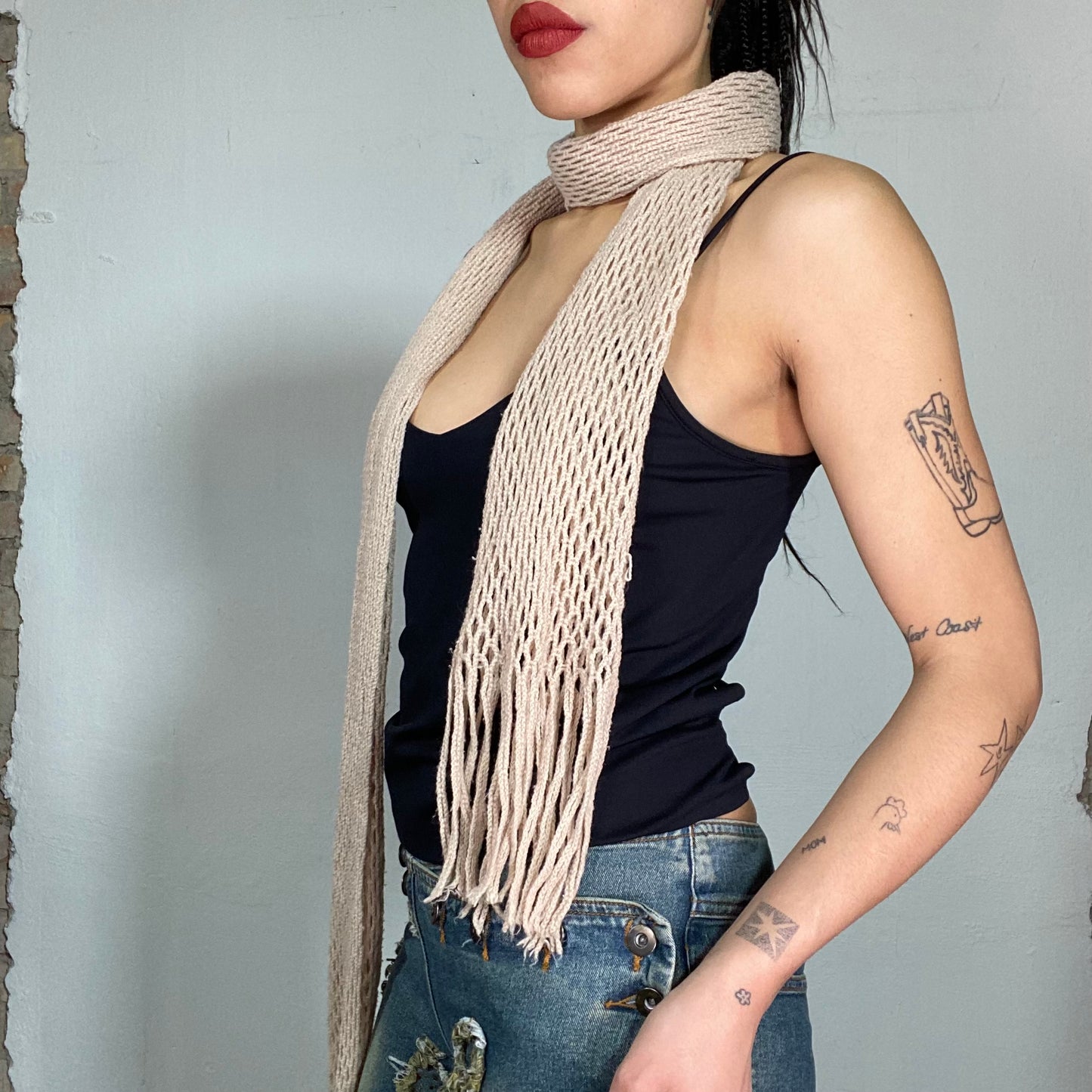Vintage 2000's Light Pink Knit Skinny Scarf