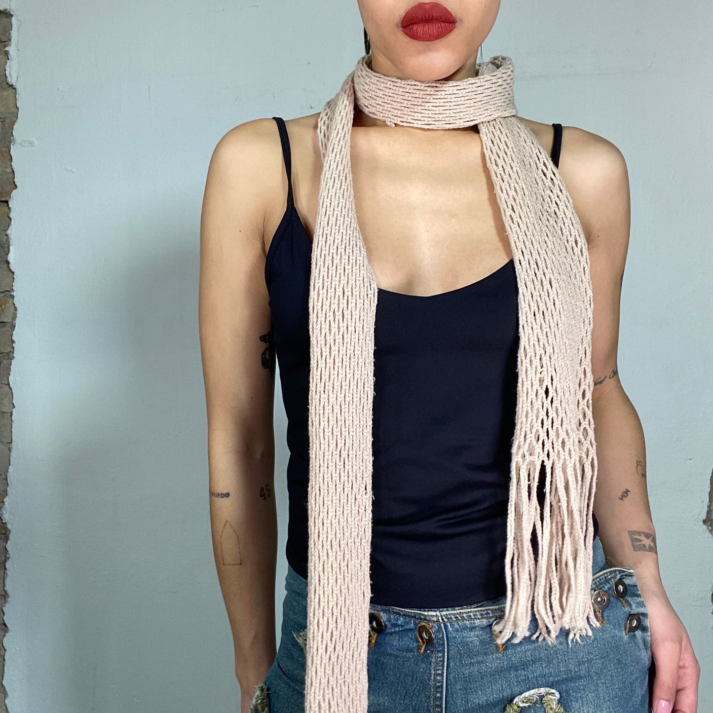 Vintage 2000's Light Pink Knit Skinny Scarf