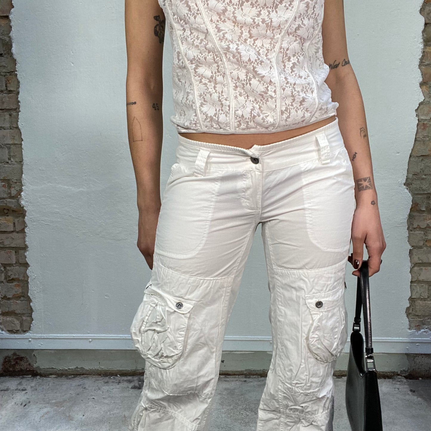 Vintage 2000's Grunge White Cargo Pants with Bronze Buttons (S)