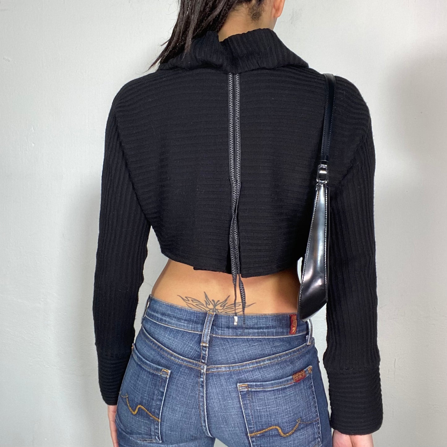 Vintage 2000's Grunge Black Knit Cropped Cardigan (S)