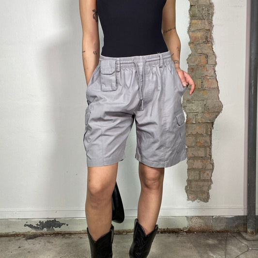 Vintage 2000's Cyber Grey Cargo Shorts with Belt Loops (M)