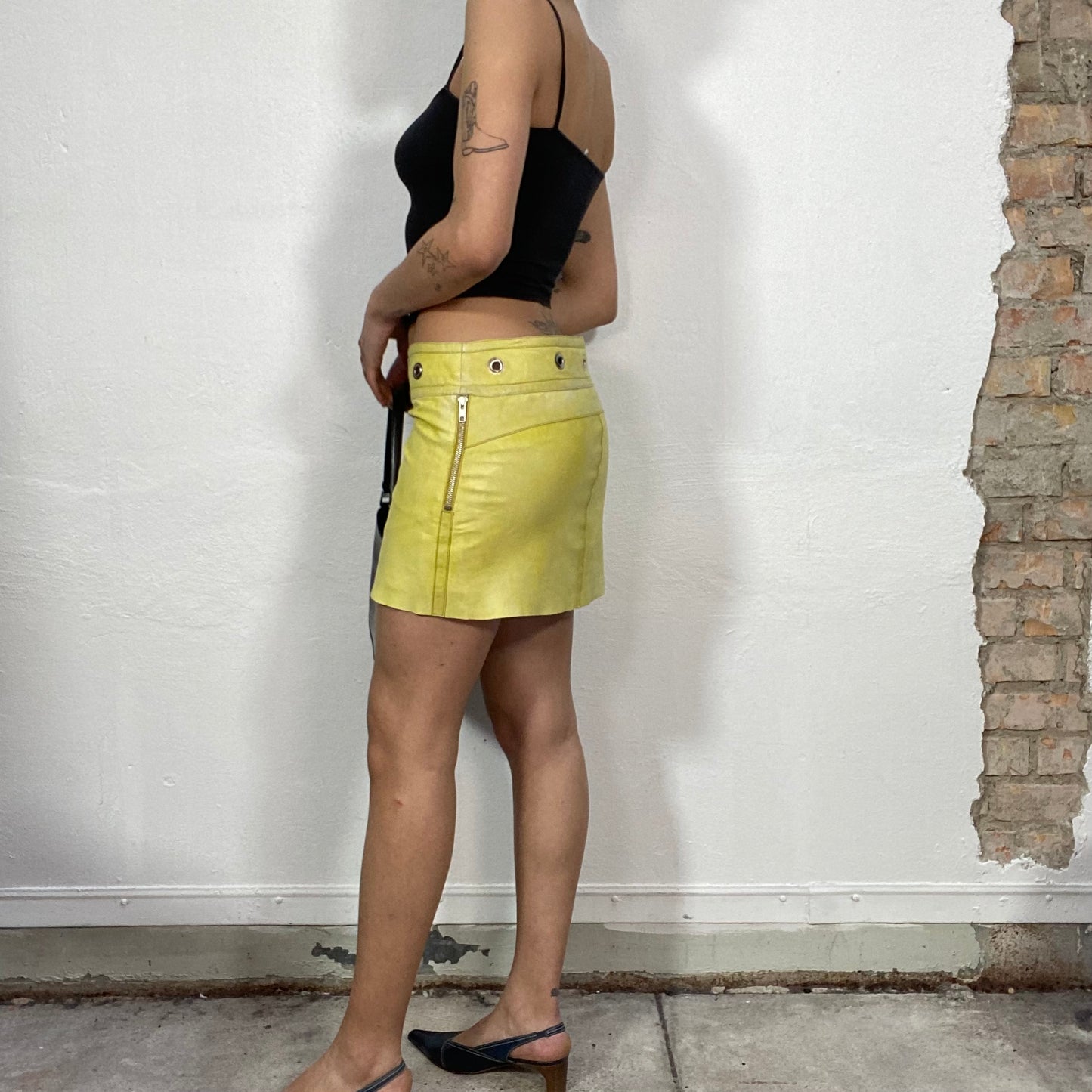 Vintage 2000's Downtown Girl Yellow Leather Mini Skirt with Eyelids Waistband (S/M)