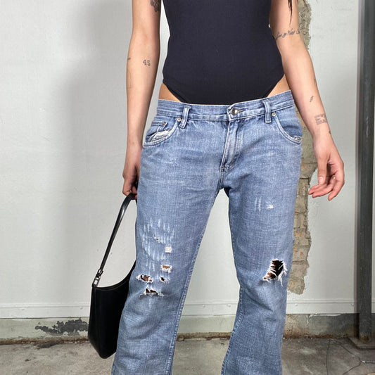 Vintage 90's Streetstyle Light Wash Distressed Straight Leg Jeans (M)