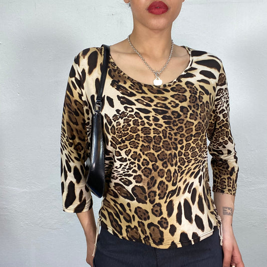 Vintage 2000's Leo Print Midi Sleeve Top (M/L)