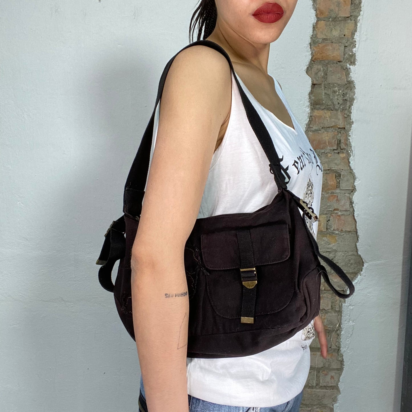 Vintage 2000's Surfer Dark brown Shoulder Bag with Hibiscus Embroidery