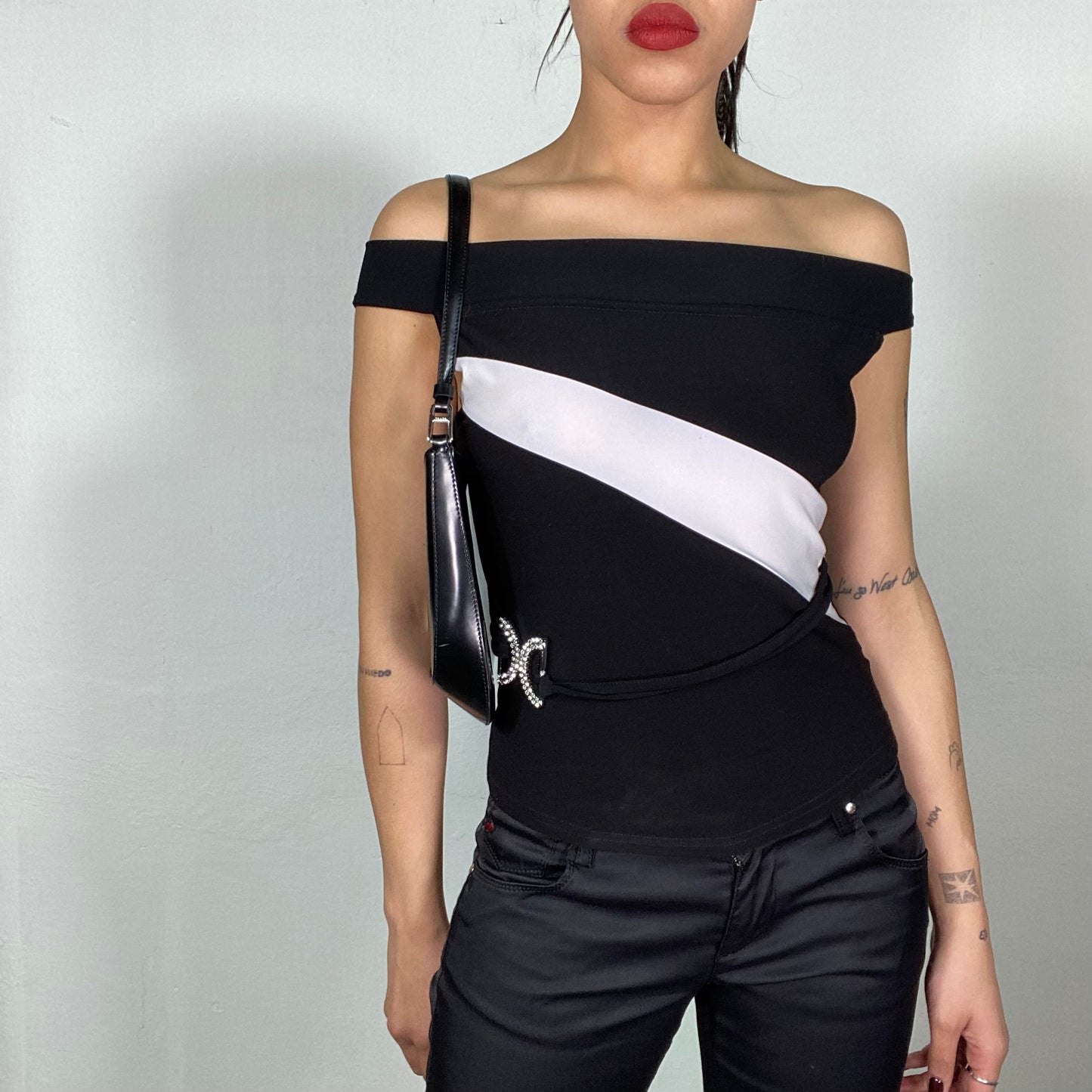 Vintage 2000's Going Out Black Off Shoulder Top with White Stripe (S)