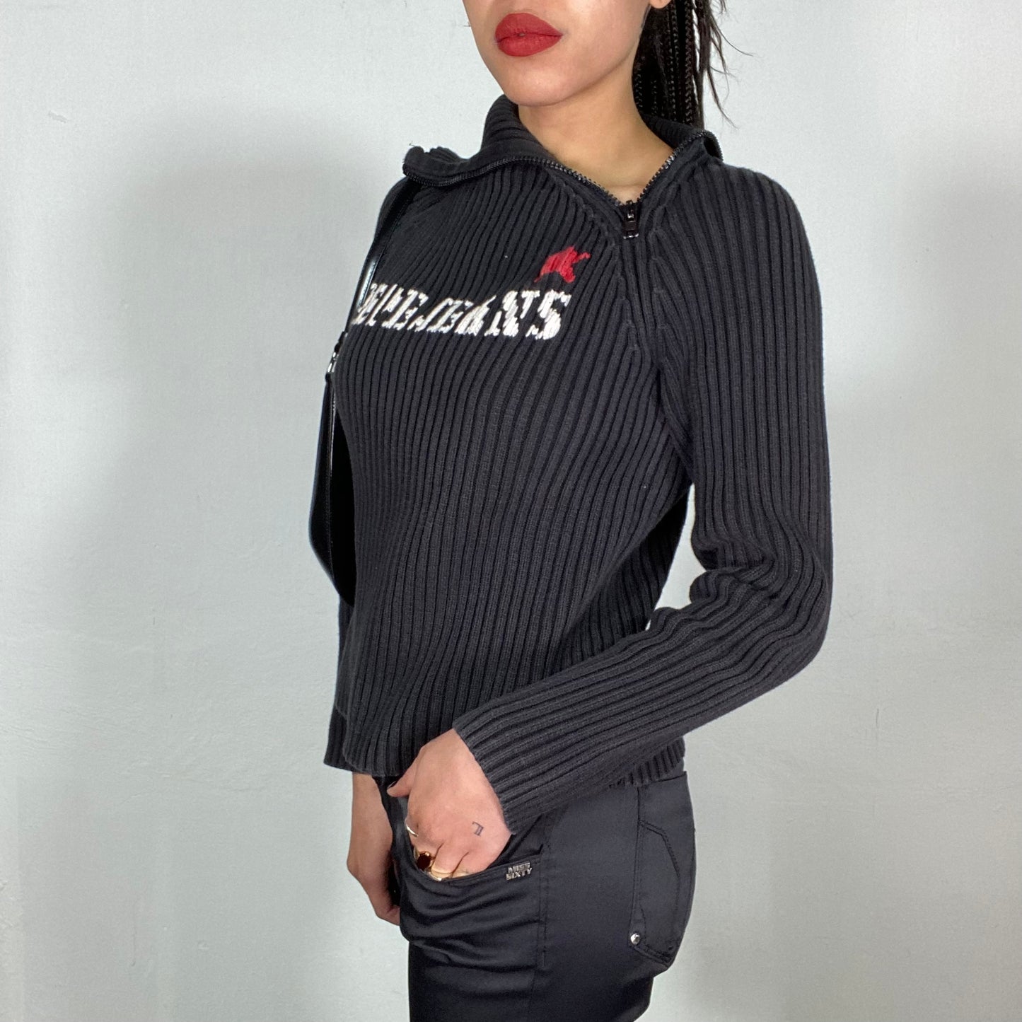 Vintage 2000's Pepe Jeans Black Ribbed Knit Sweater with Zipper Collar (S)