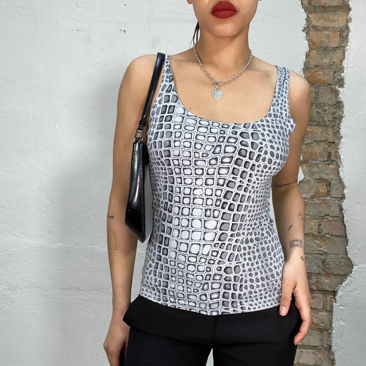 Vintage 2000's Funky Grey Snake Print Tank Top (S)